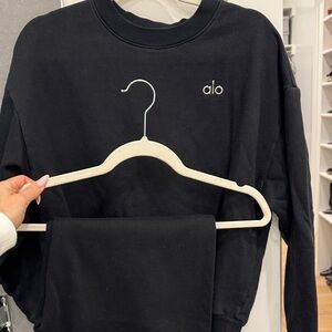 ALO Yoga Black Women's Sweater